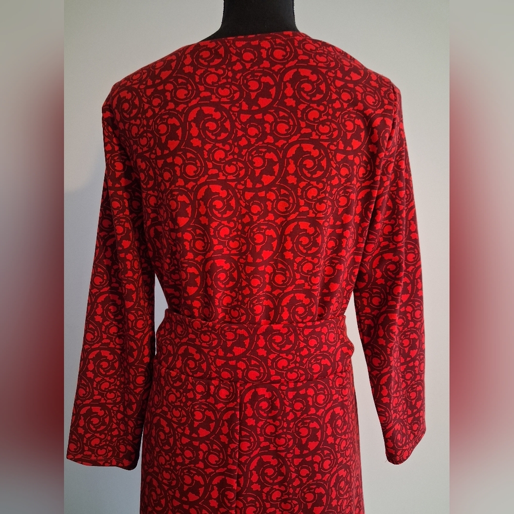 Red Patterned Dress - Picture 4 of 12